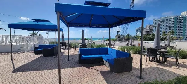 $3,100 | 5401 Collins Avenue, Unit 214, Miami Beach, FL 33140