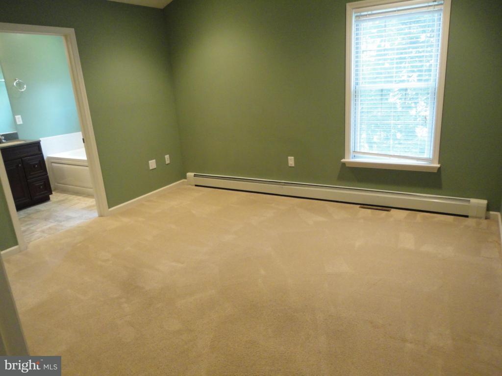 760 King Pen Road Kirkwood, PA 17536 - Photo 11 of 25