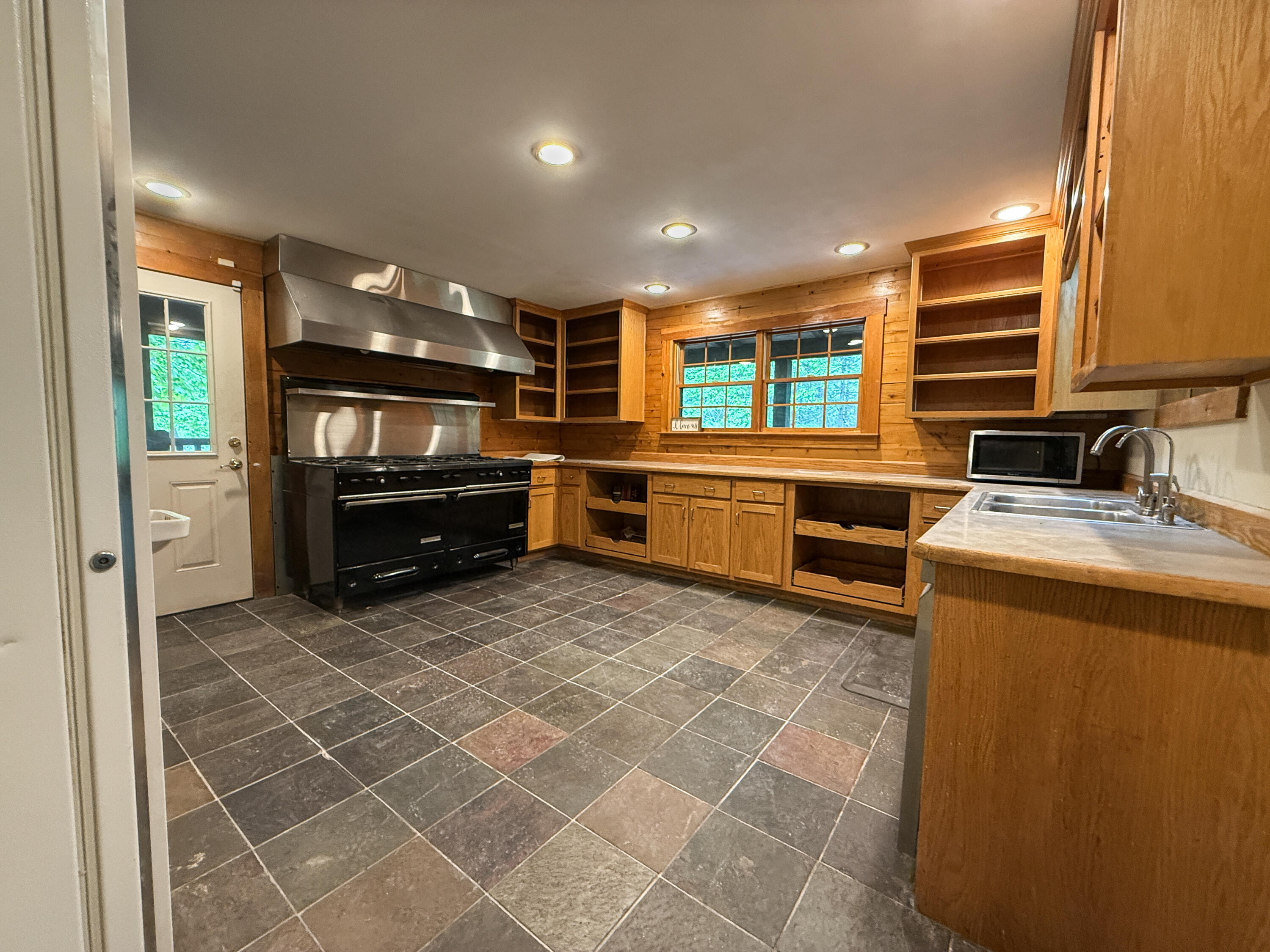 385 Johnson Flat Road Pittsfield, ME 04927 - Photo 12 of 53 Kitchen