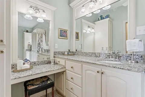 $549,000 | 1467 Hickory Ridge Drive, Lake Charles, LA 70611