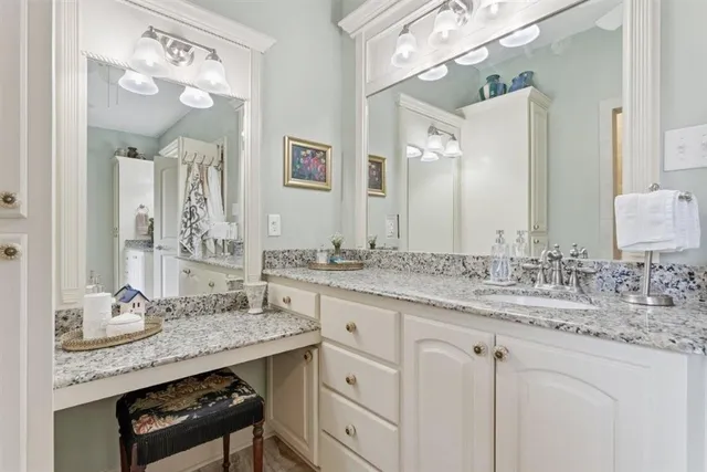 $549,000 | 1467 Hickory Ridge Drive, Lake Charles, LA 70611