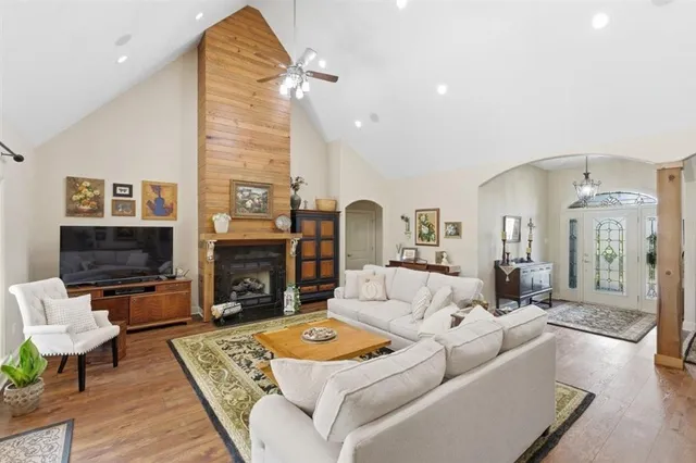 $549,000 | 1467 Hickory Ridge Drive, Lake Charles, LA 70611