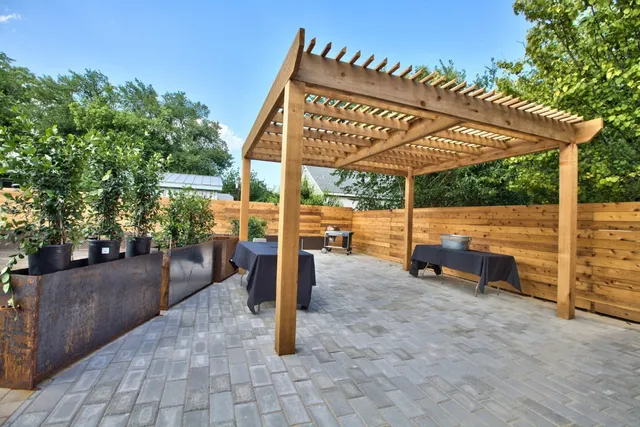 $1,425 | 924 East 51st Street, Unit 106, Austin, TX 78751