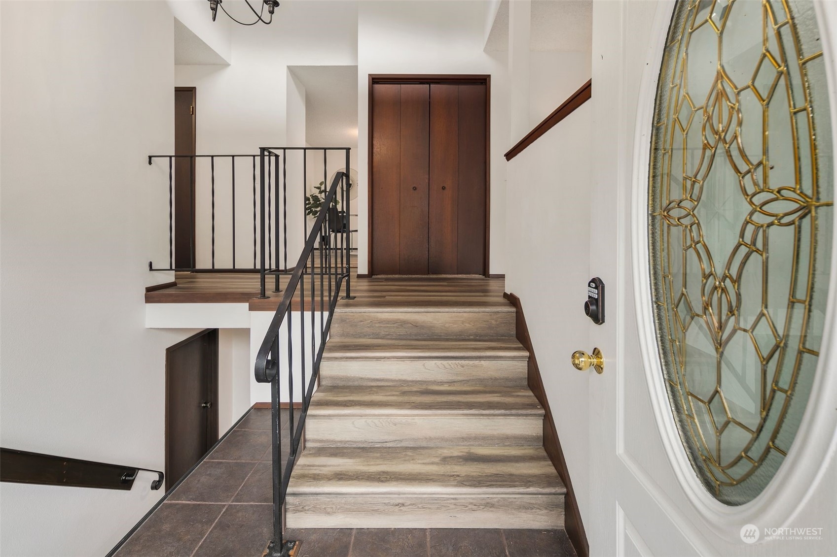 6104 145th Street Southwest Edmonds, WA 98026 - Photo 21 of 29 a view of a entryway