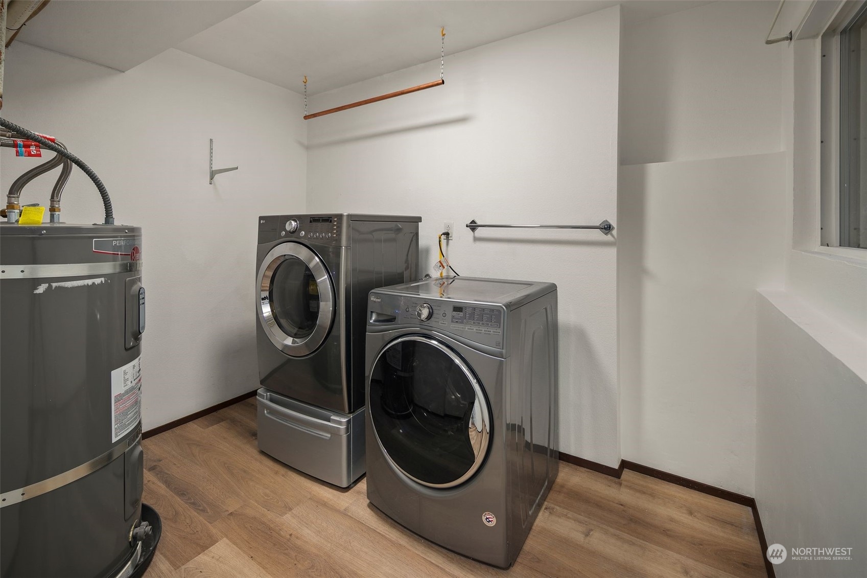 6104 145th Street Southwest Edmonds, WA 98026 - Photo 23 of 29 a utility room with dryer and washer