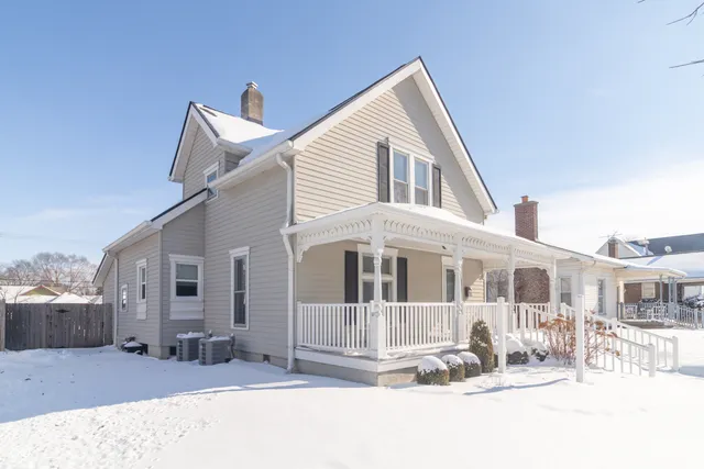 $309,900 | 621 North State Street, Greenfield, IN 46140