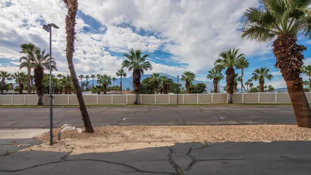 $59,900 | 15500 Bubbling Wells Road, Unit 275, Desert Hot Springs, CA 92240