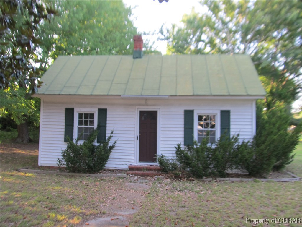 6847 Williams Landing Road Hayes, VA 23072 - Photo 2 of 21