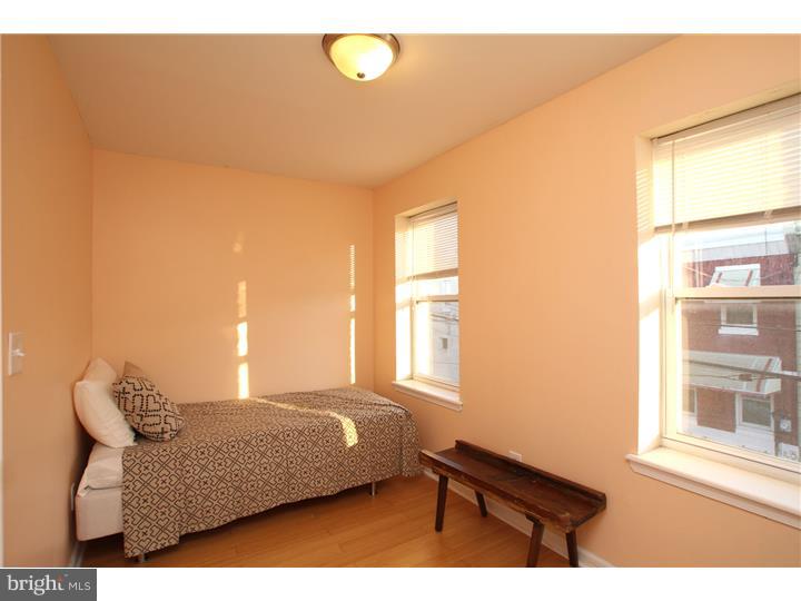 2111 Manton Street Philadelphia, PA 19146 - Photo 16 of 25