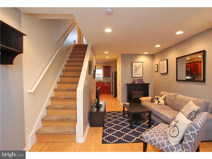 2111 Manton Street Philadelphia, PA 19146 - Photo 4 of 25