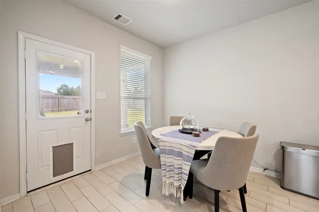 $3,300 | 2277 Forest Chestnut Dr Spring, Spring, TX 77386