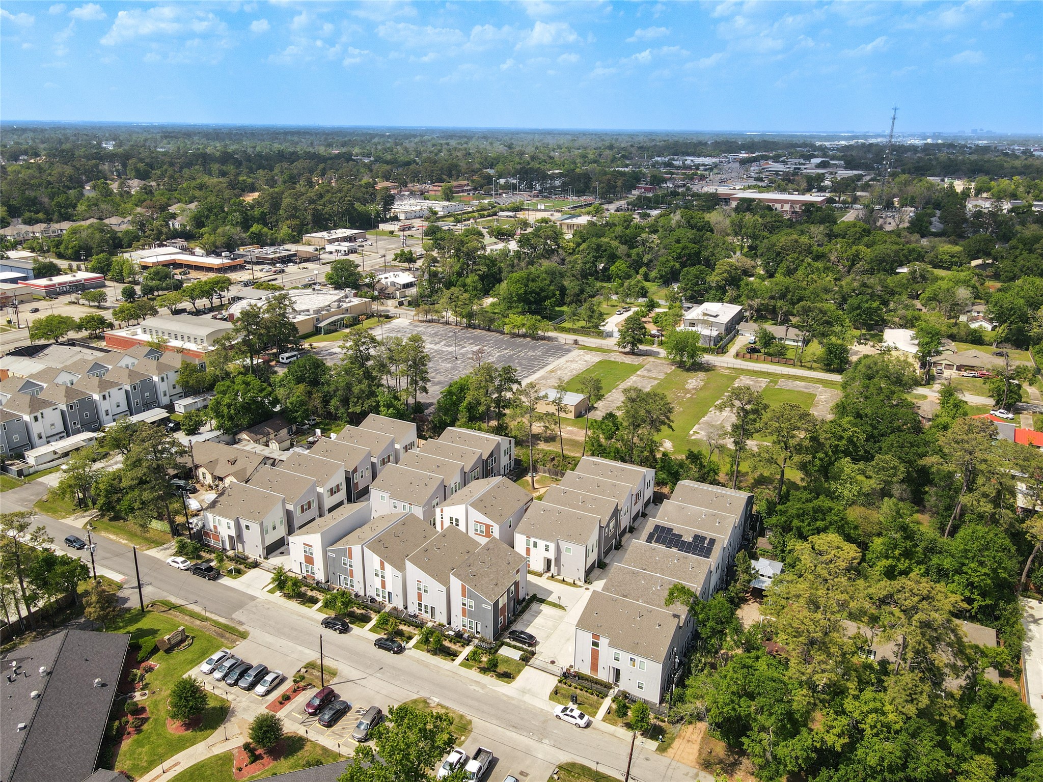 564 Janisch Road Houston, TX 77018 - Photo 8 of 24