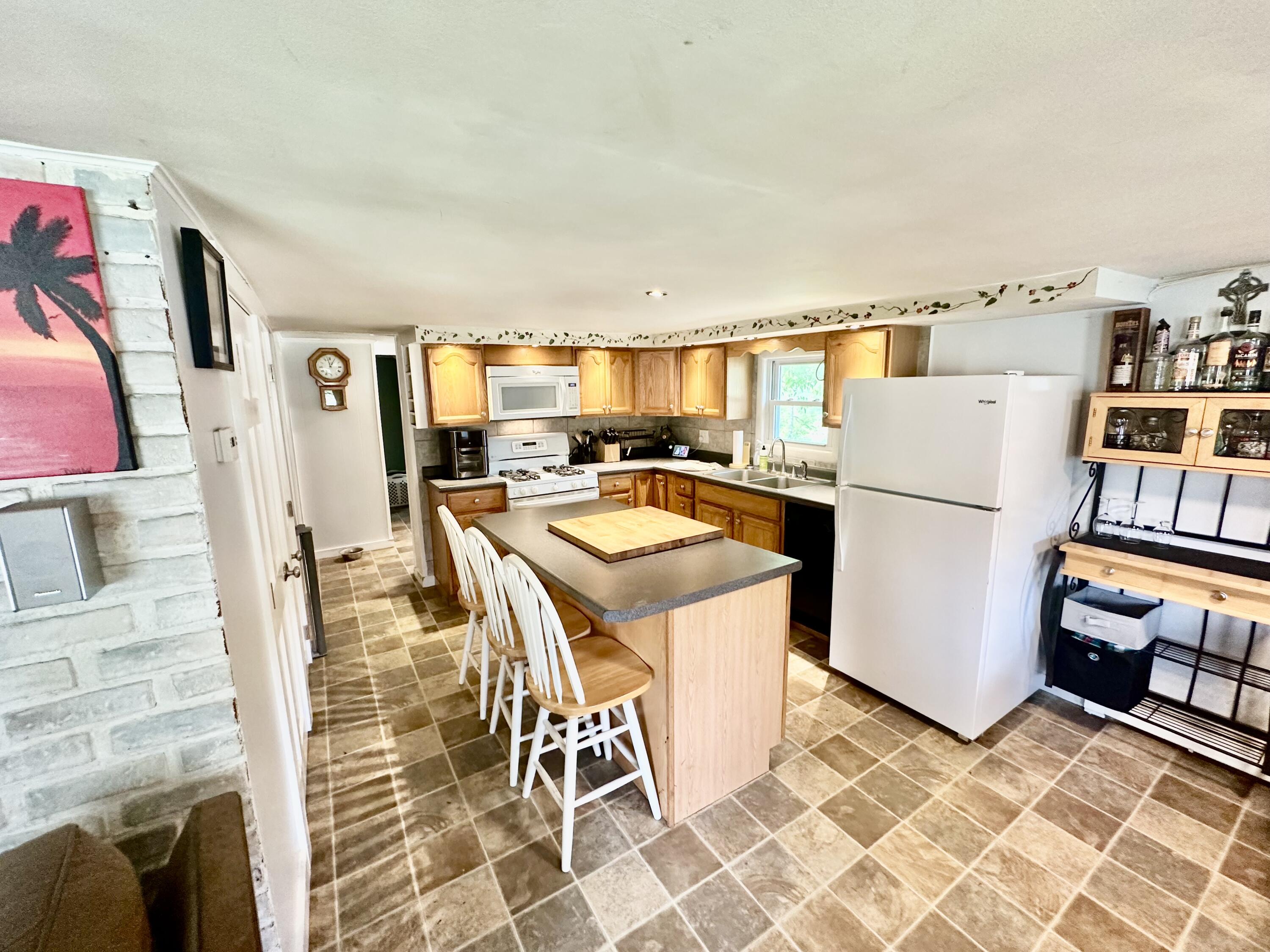 969 China Road Winslow, ME 04901 - Photo 3 of 20 Kitchen