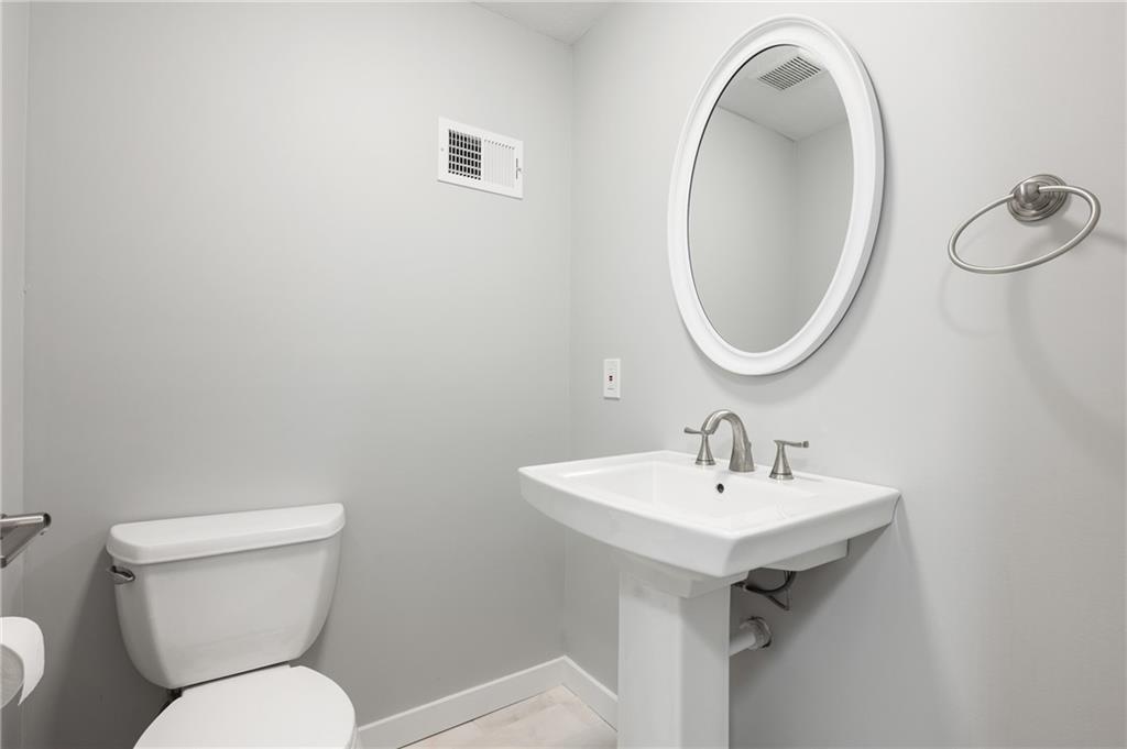5147 Keystone Street Pittsburgh, PA 15201 - Photo 21 of 24 Gallery Image 21