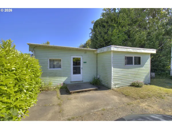 $160,000 | 95224 North Bank Rogue River Road, Gold Beach, OR 97444
