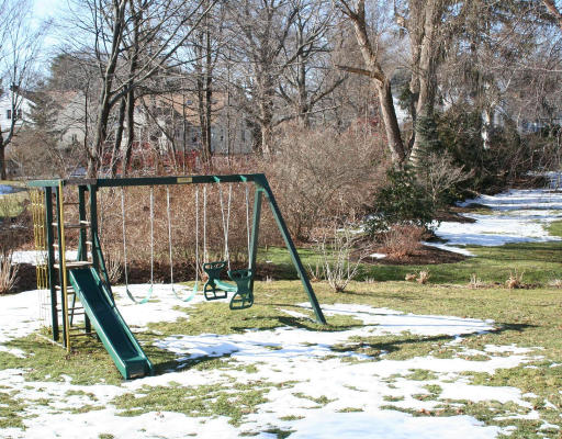 19 Wayland Road Wakefield, MA 01880 - Photo 17 of 17 Gallery Image 17