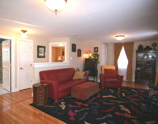 19 Wayland Road Wakefield, MA 01880 - Photo 3 of 17 Gallery Image 3