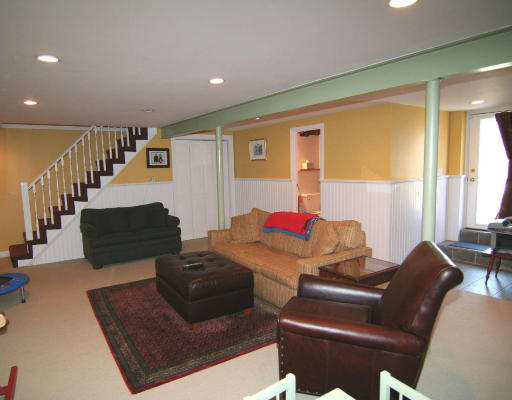 19 Wayland Road Wakefield, MA 01880 - Photo 8 of 17 Gallery Image 8