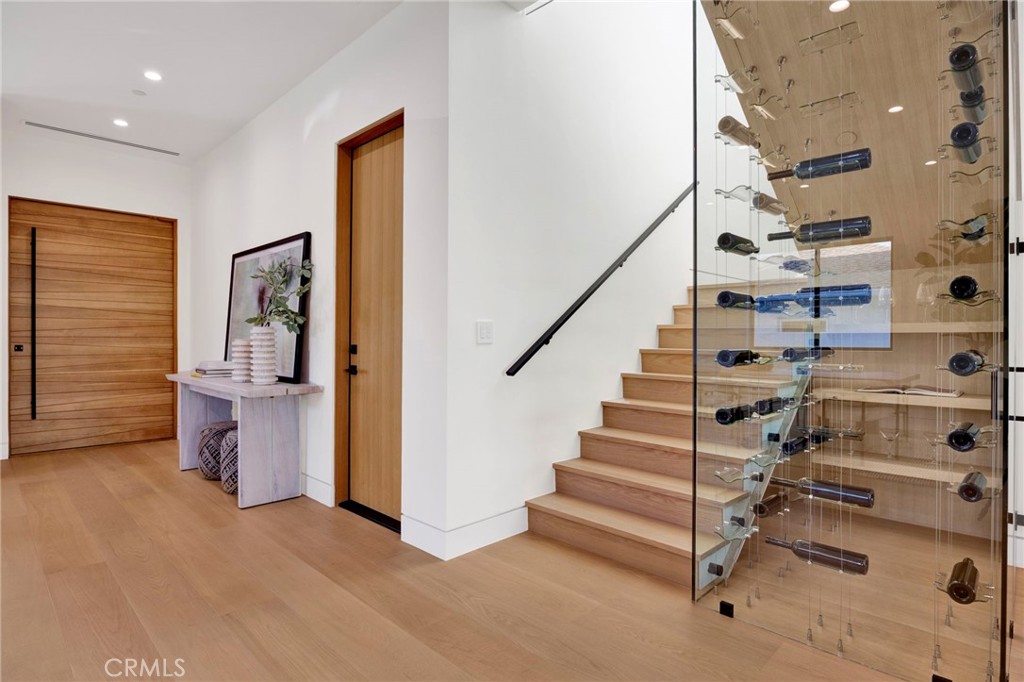 706 South Kenneth Road Burbank, CA 91501 - Photo 20 of 53
