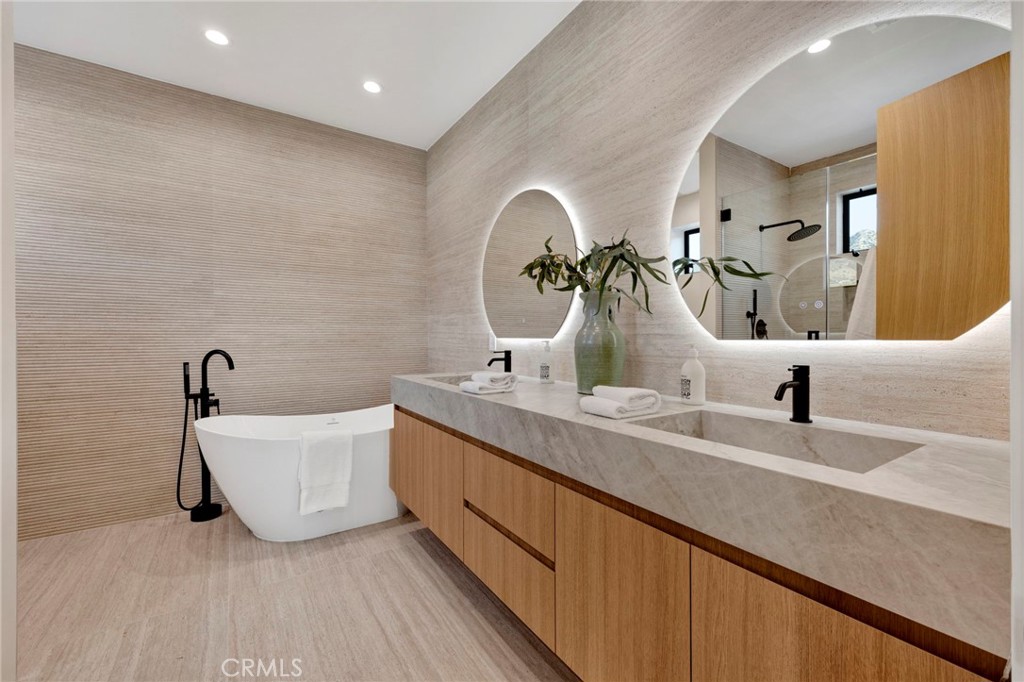 706 South Kenneth Road Burbank, CA 91501 - Photo 36 of 53
