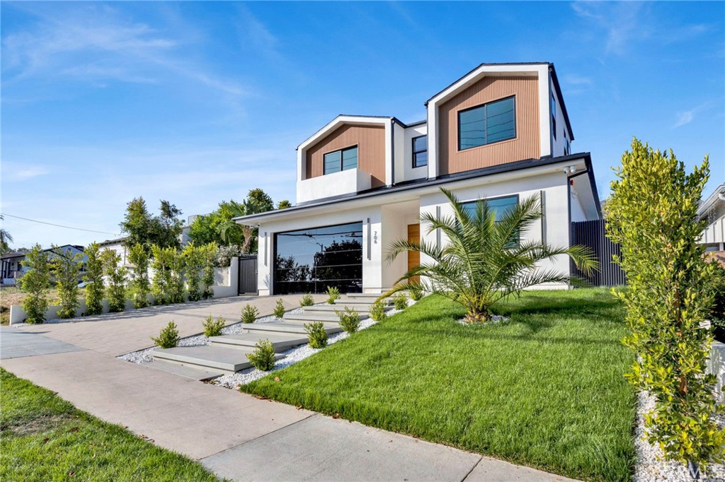 706 South Kenneth Road Burbank, CA 91501 - Photo 8 of 53