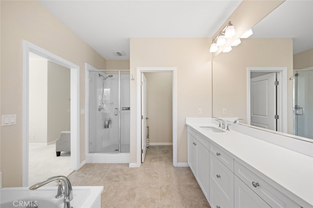107 Overbrook Irvine, CA 92620 - Photo 13 of 33