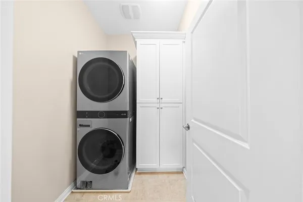 $1,690,000 | 107 Overbrook, Irvine, CA 92620