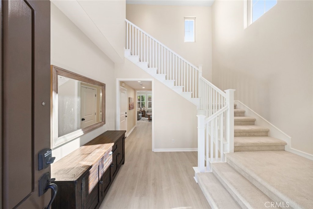 107 Overbrook Irvine, CA 92620 - Photo 2 of 33