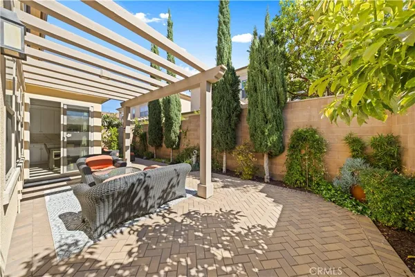 $1,690,000 | 107 Overbrook, Irvine, CA 92620