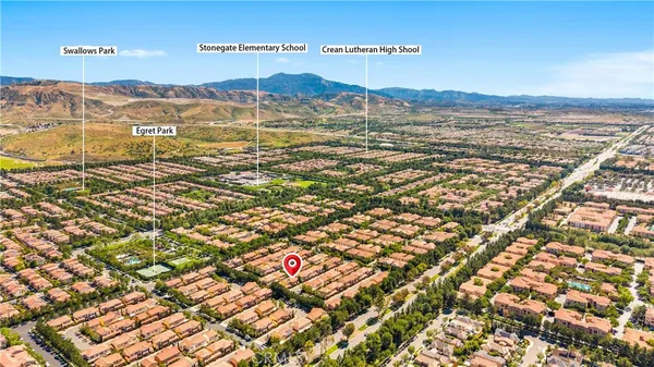 $1,690,000 | 107 Overbrook, Irvine, CA 92620