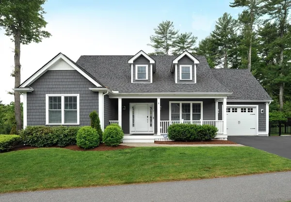 $925,000 | 7 Hillcrest Circle, Unit 7, Norwell, MA 02061