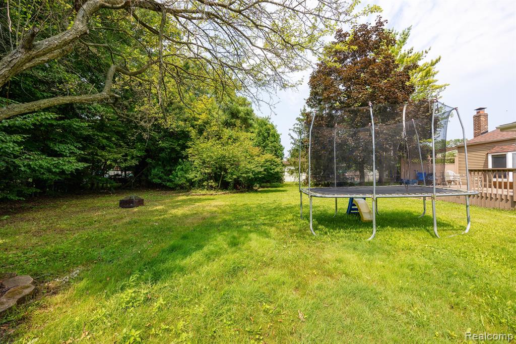 43479 Proctor Road Canton, MI 48188 - Photo 5 of 47