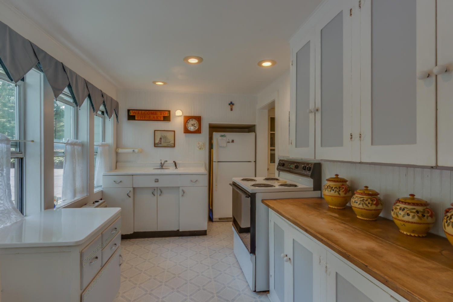 51415 Garret Road Dowagiac, MI 49047 - Photo 4 of 6 51415 Garret Rd Dowagiac MI-large-014-14