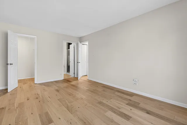 $299,900 | 455 Kennedy Place, Vernon Hills, IL 60061