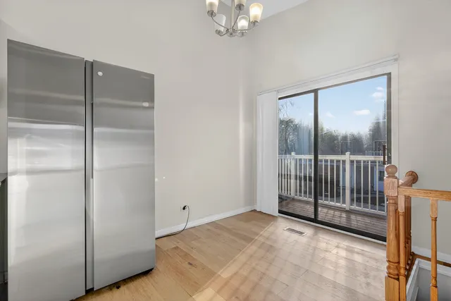 $299,900 | 455 Kennedy Place, Vernon Hills, IL 60061