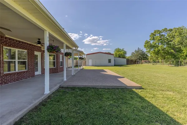 $410,000 | 319 Whippoorwill Drive, Wills Point, TX 75169