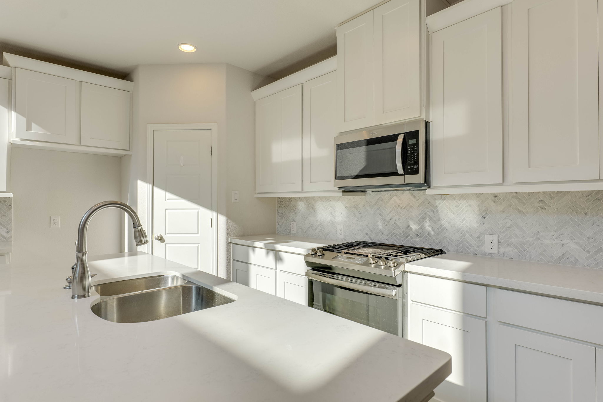 337 Crossvine Trail Georgetown, TX 78626 - Photo 12 of 35