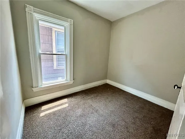 $1,150 | 499 West Avenue, Buffalo, NY 14213