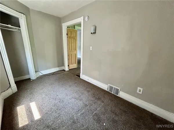$1,150 | 499 West Avenue, Buffalo, NY 14213