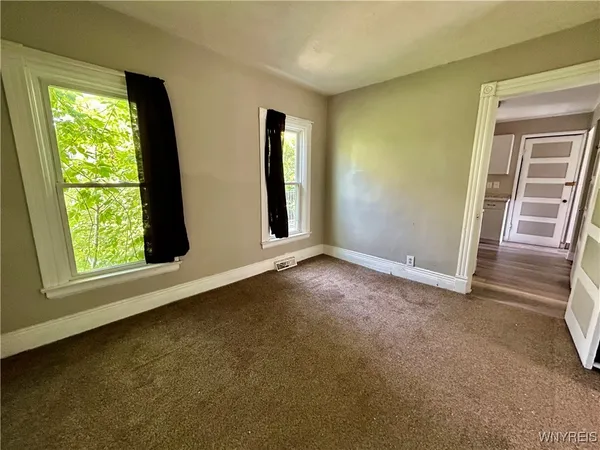 $1,150 | 499 West Avenue, Buffalo, NY 14213