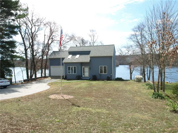 $689,000 | 2484 Hartford Avenue, Johnston, RI 02919