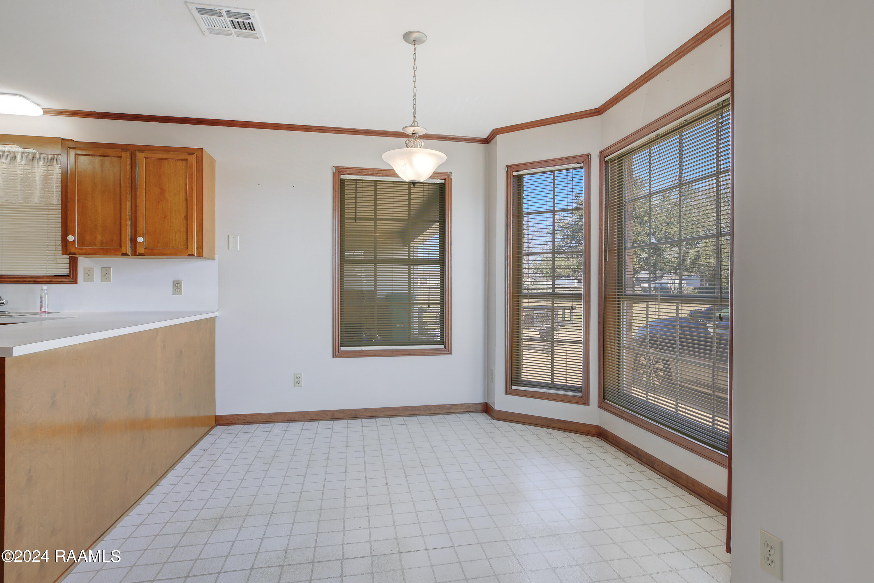 542 Almonaster Road Youngsville, LA 70592 - Photo 5 of 15 542Almonster-5