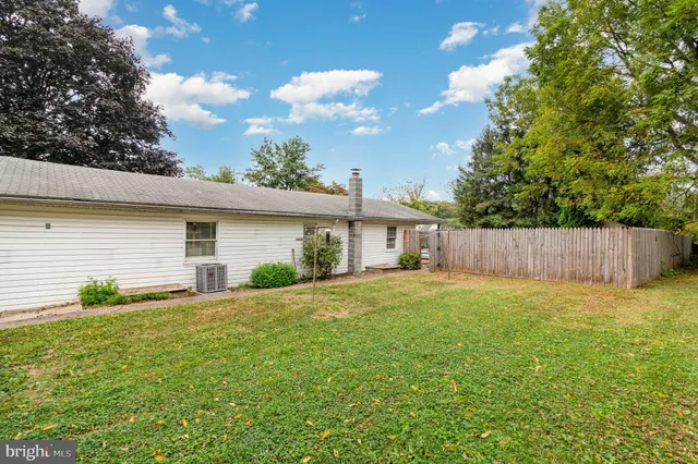 $250,000 | 55 Ethel Avenue, Hummelstown, PA 17036