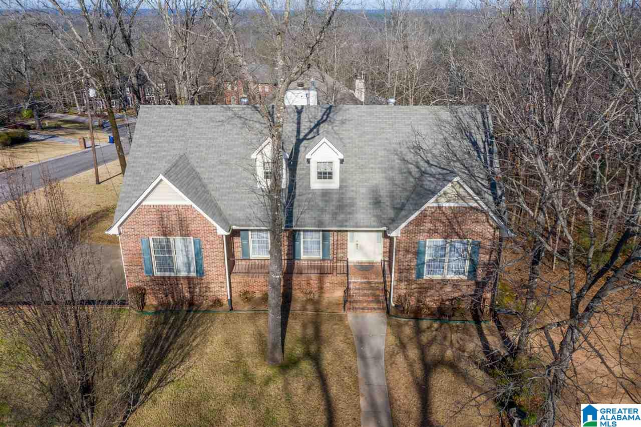 204 Newgate Circle Alabaster, AL 35007 - Photo 2 of 50