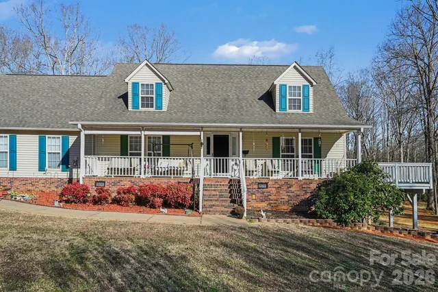$519,000 | 162 Terry Ln Drive, Dallas, NC 28034