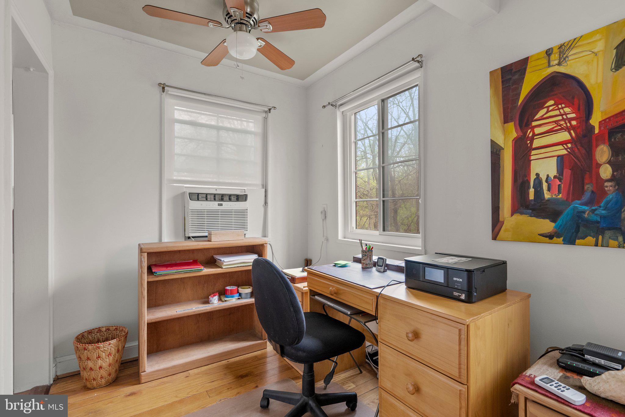 8720 Manchester Road, Unit 4 Silver Spring, MD 20901 - Photo 9 of 28 a room with furniture and window