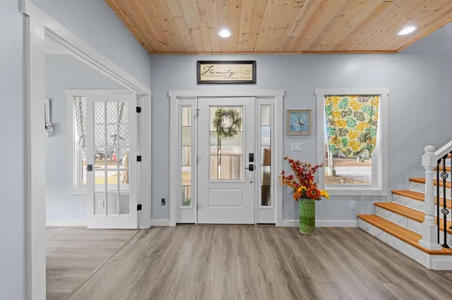 $715,000 | 236 Bayou Circle, Freeport, FL 32439