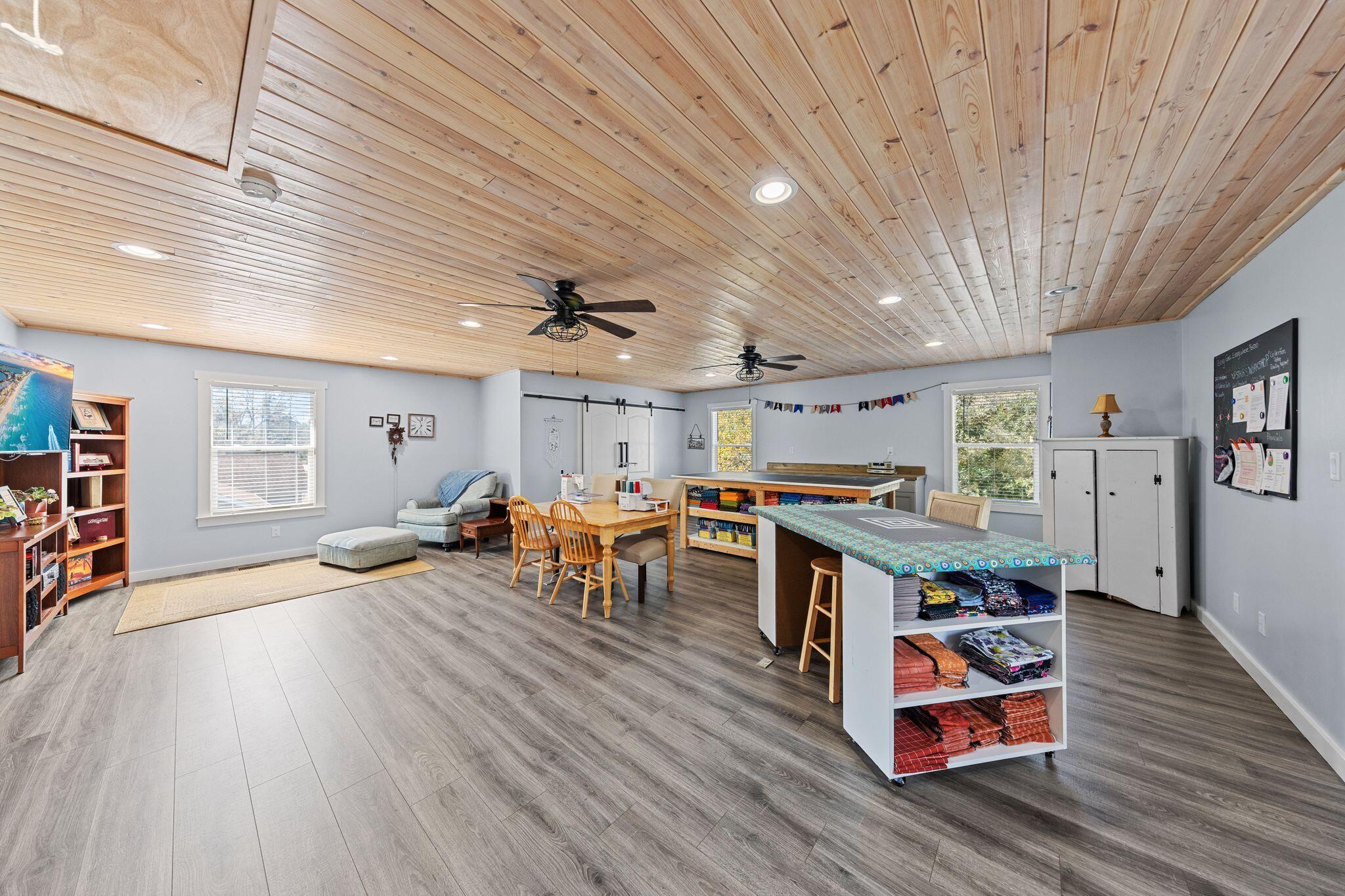 236 Bayou Circle Freeport, FL 32439 - Photo 18 of 43 Moore Media_33