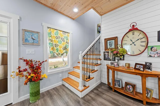 $715,000 | 236 Bayou Circle, Freeport, FL 32439