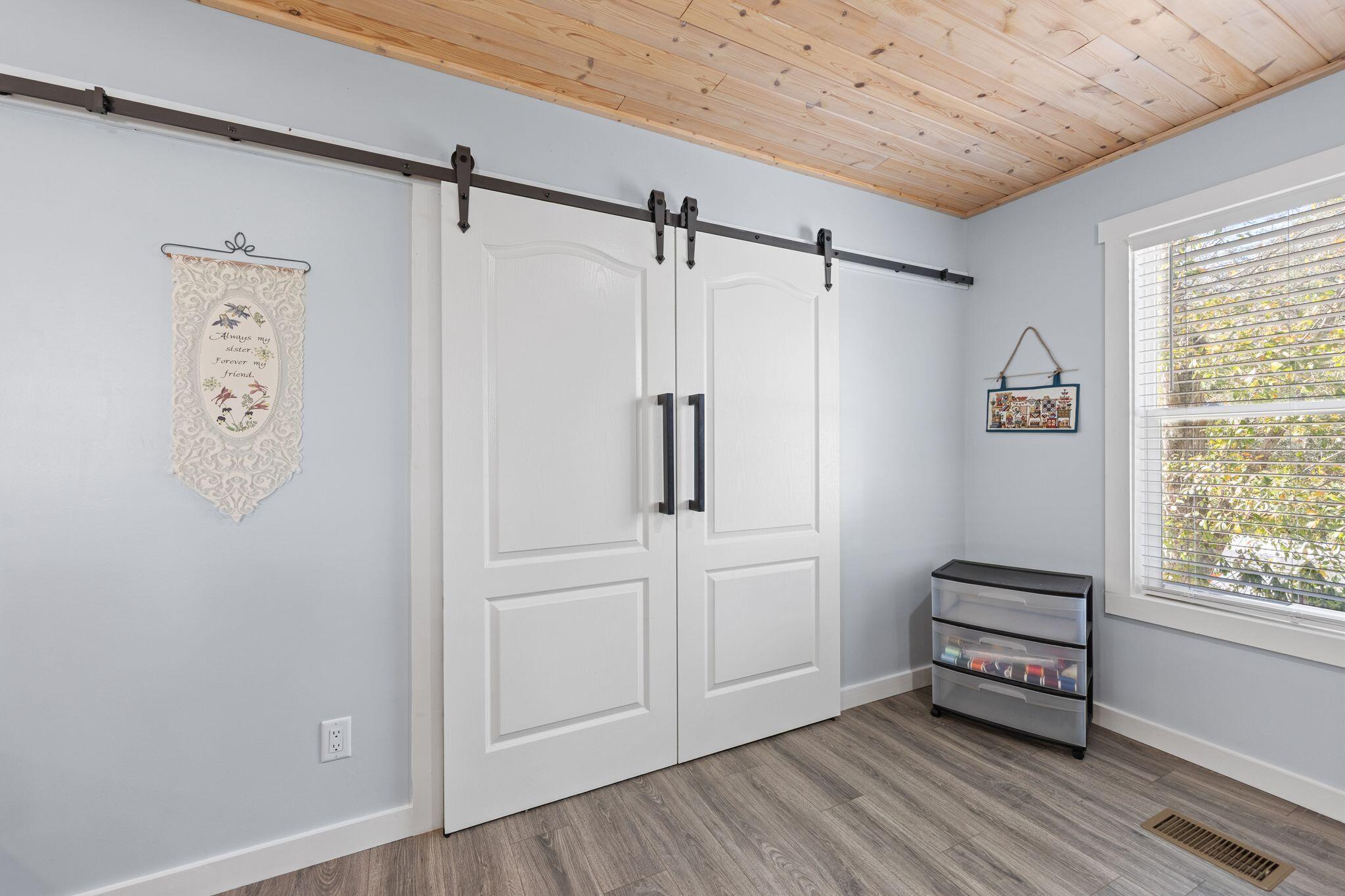 236 Bayou Circle Freeport, FL 32439 - Photo 22 of 43 Moore Media_40